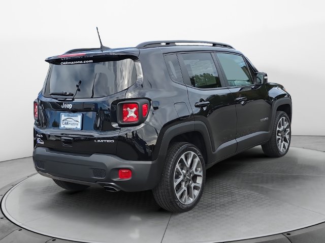 Used 2022 Jeep Renegade Limited w/ Sun, Sound & Wheels Group AWD/4WD image 5