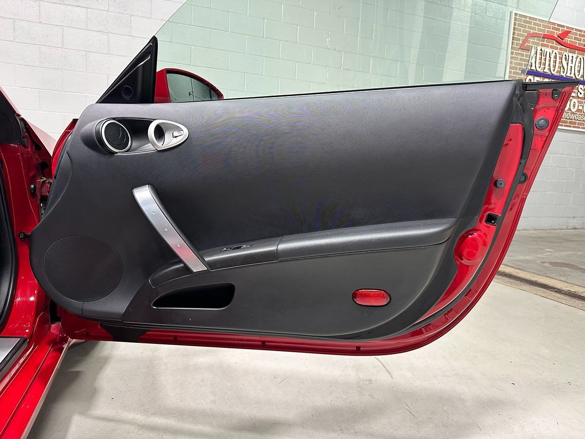 Used 2003 Nissan 350Z Touring RWD image 11