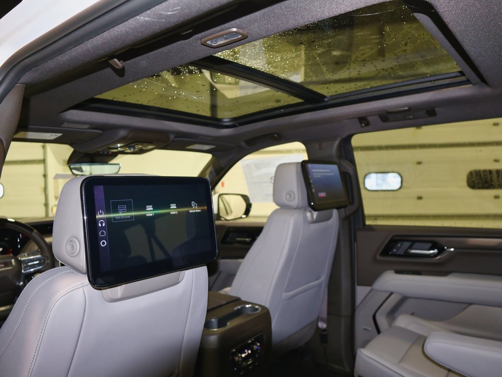New 2026 GMC Yukon XL Elevation w/ Elevation Premium Package image 14