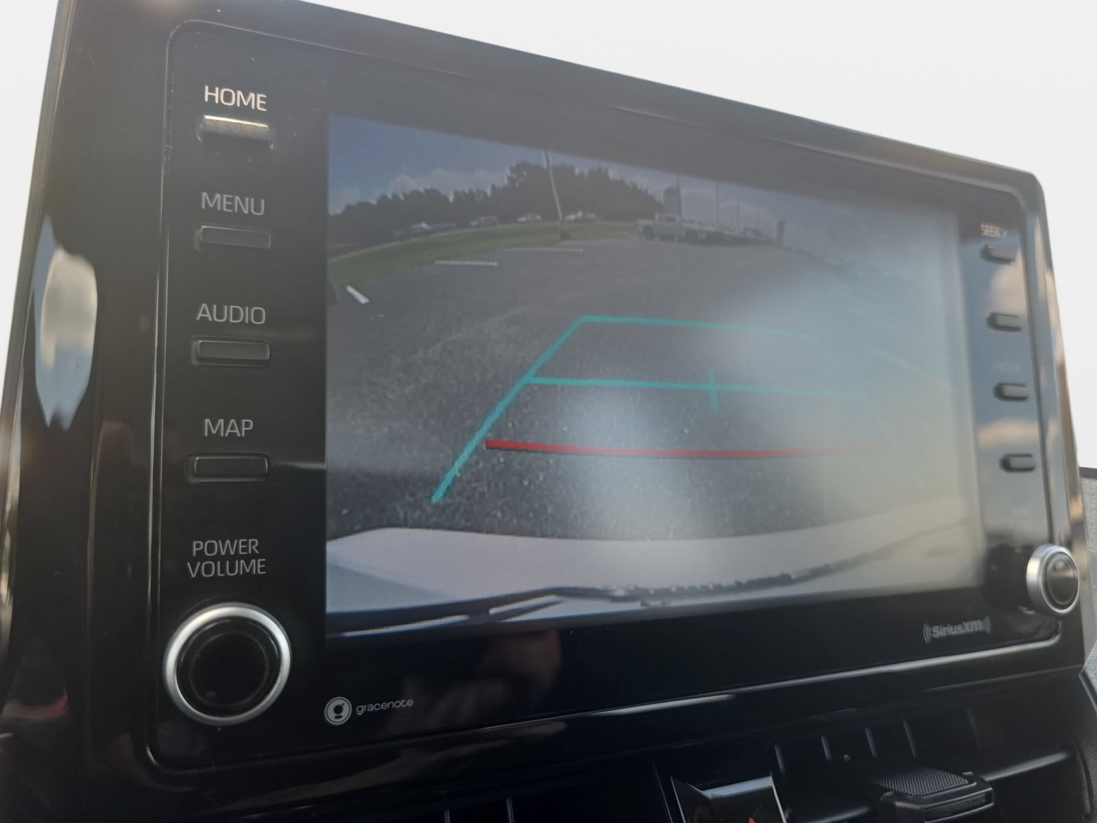 Used 2022 Toyota Corolla LE FWD image 22