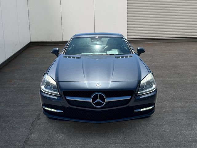 Used 2015 Mercedes-Benz SLK 250 image 8