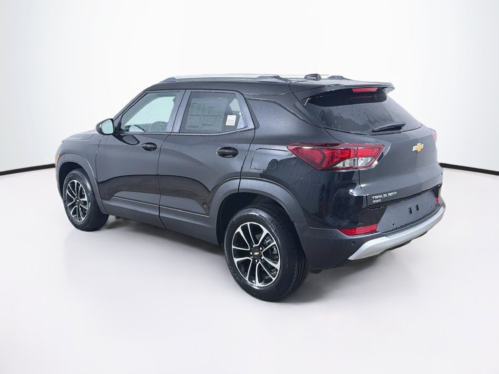 New 2026 Chevrolet TrailBlazer LT w/ LT Cold Weather Package AWD/4WD image 7