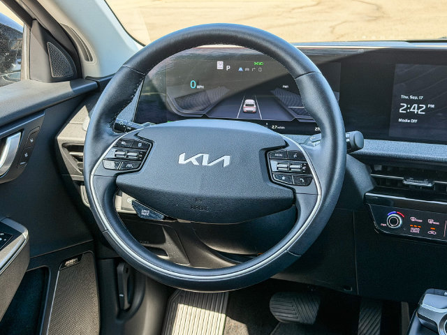 Used 2023 Kia EV6 Wind w/ Wind Technology Package AWD/4WD image 17