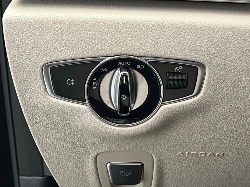 Certified 2022 Mercedes-Benz E 450 4MATIC Sedan image 20