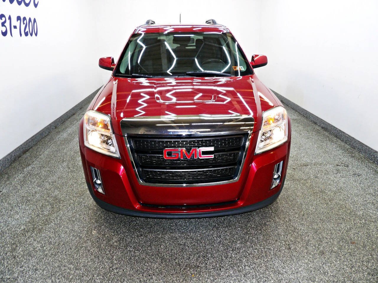 Used 2015 GMC Terrain SLE w/ Convenience Package AWD/4WD image 2