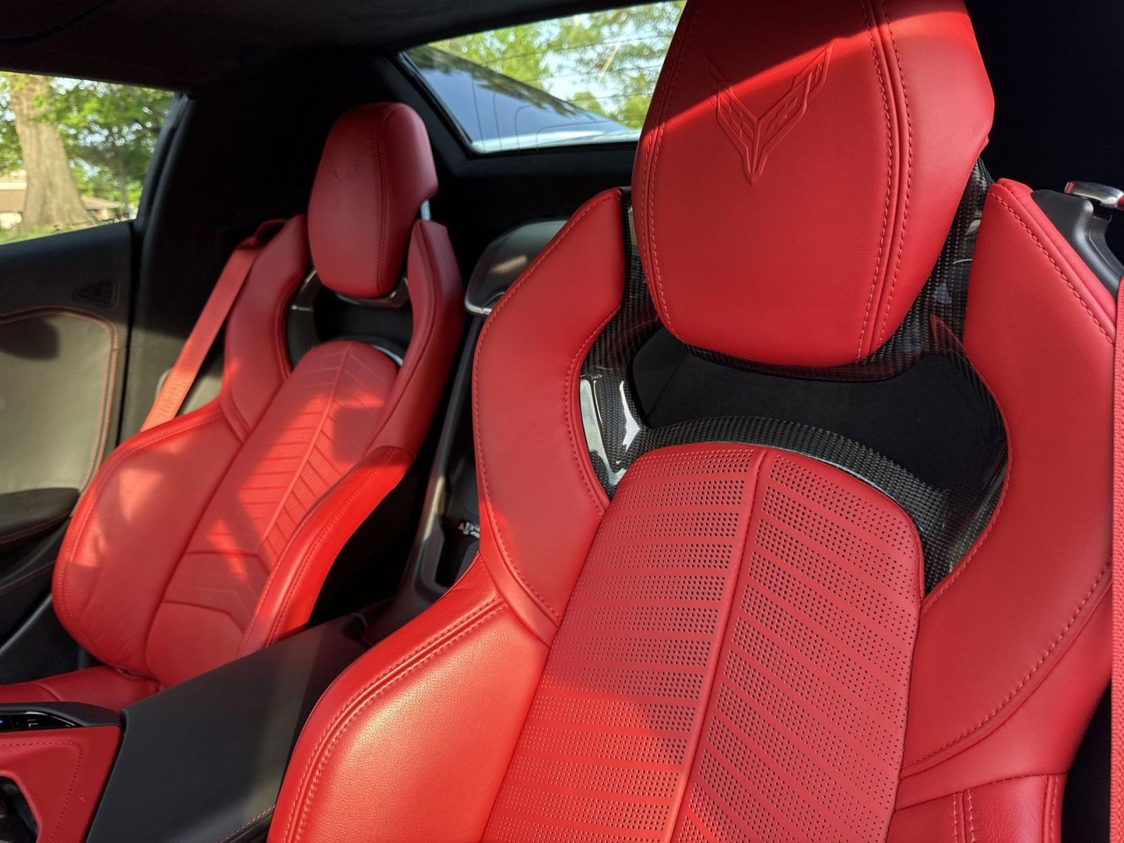 Used 2022 Chevrolet Corvette Stingray Premium Conv w/ Z51 Performance Package RWD image 21