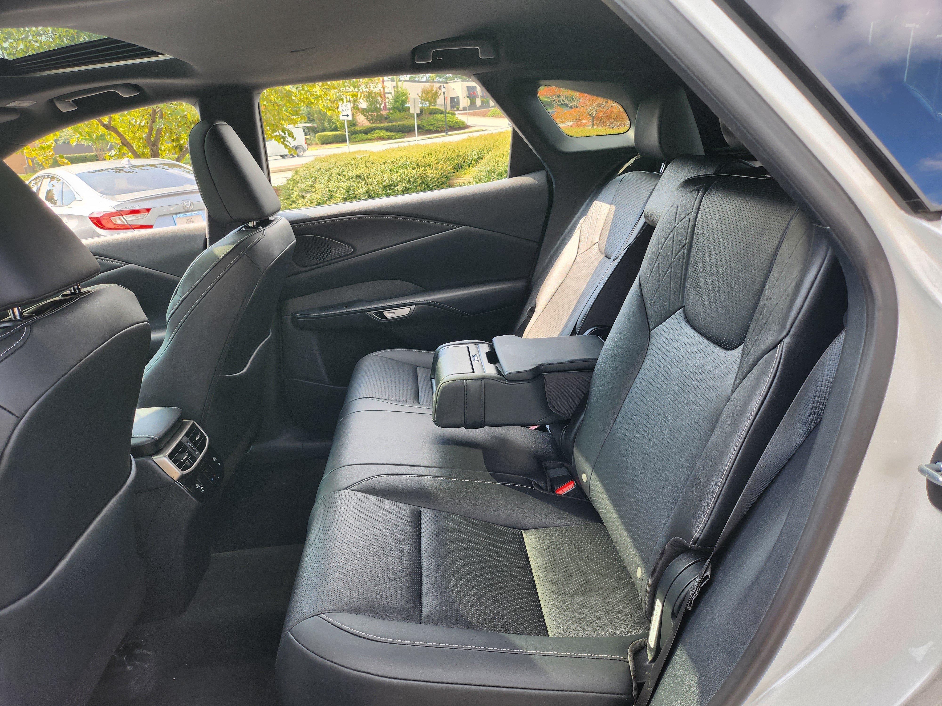 Certified 2024 Lexus RX 350 w/ Convenience Package AWD/4WD image 27