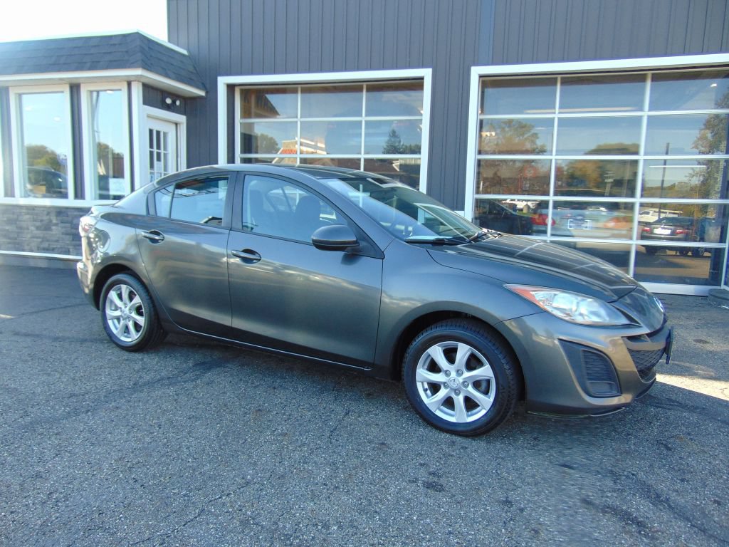Used 2011 MAZDA MAZDA3 i Touring FWD image 1