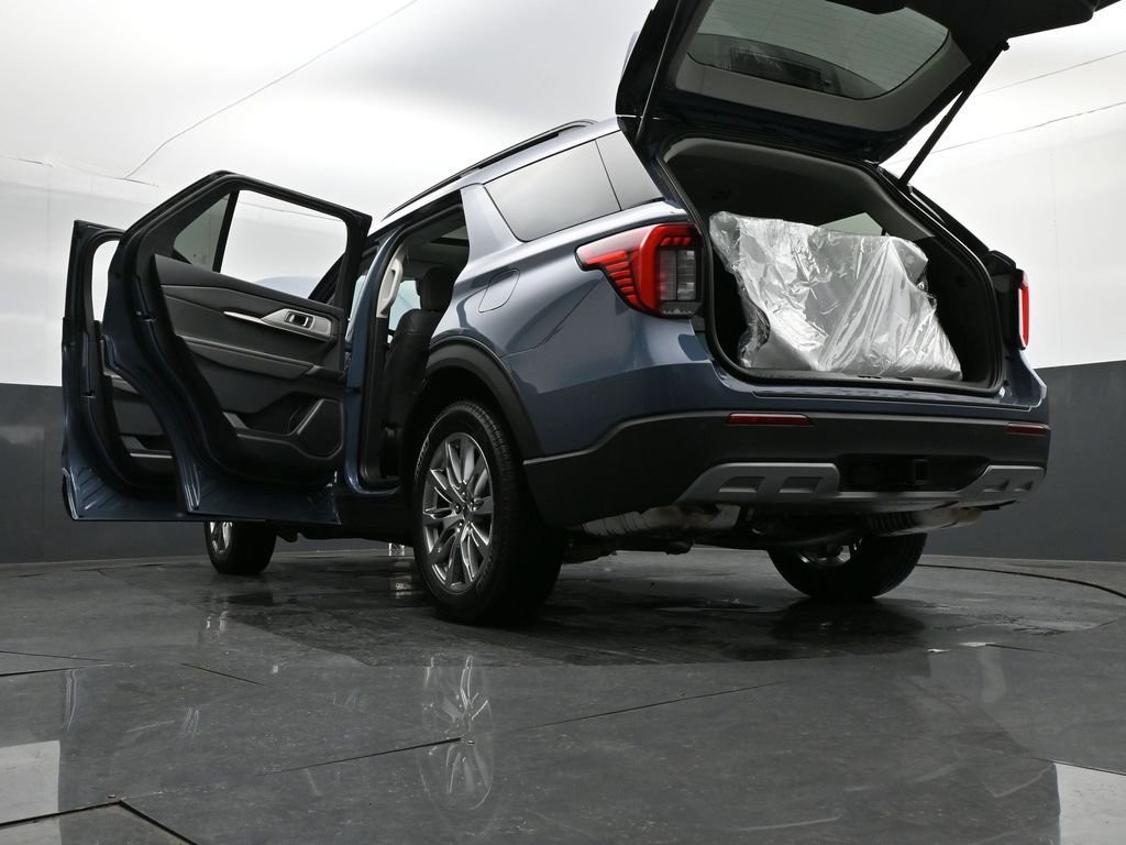New 2026 Ford Explorer Active image 41