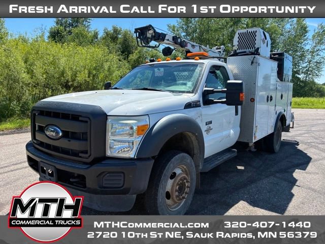 Used 2015 Ford F550 2WD Regular Cab Super Duty image 4