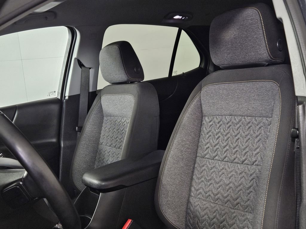 Used 2023 Chevrolet Equinox LT w/ Driver Convenience Package AWD/4WD image 19