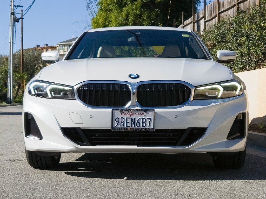 Used 2025 BMW 330i Sedan w/ Parking Assistance Package image 3