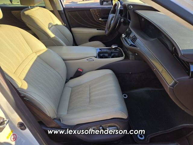 Used 2018 Lexus LS 500 AWD w/ Interior Upgrade Package image 16
