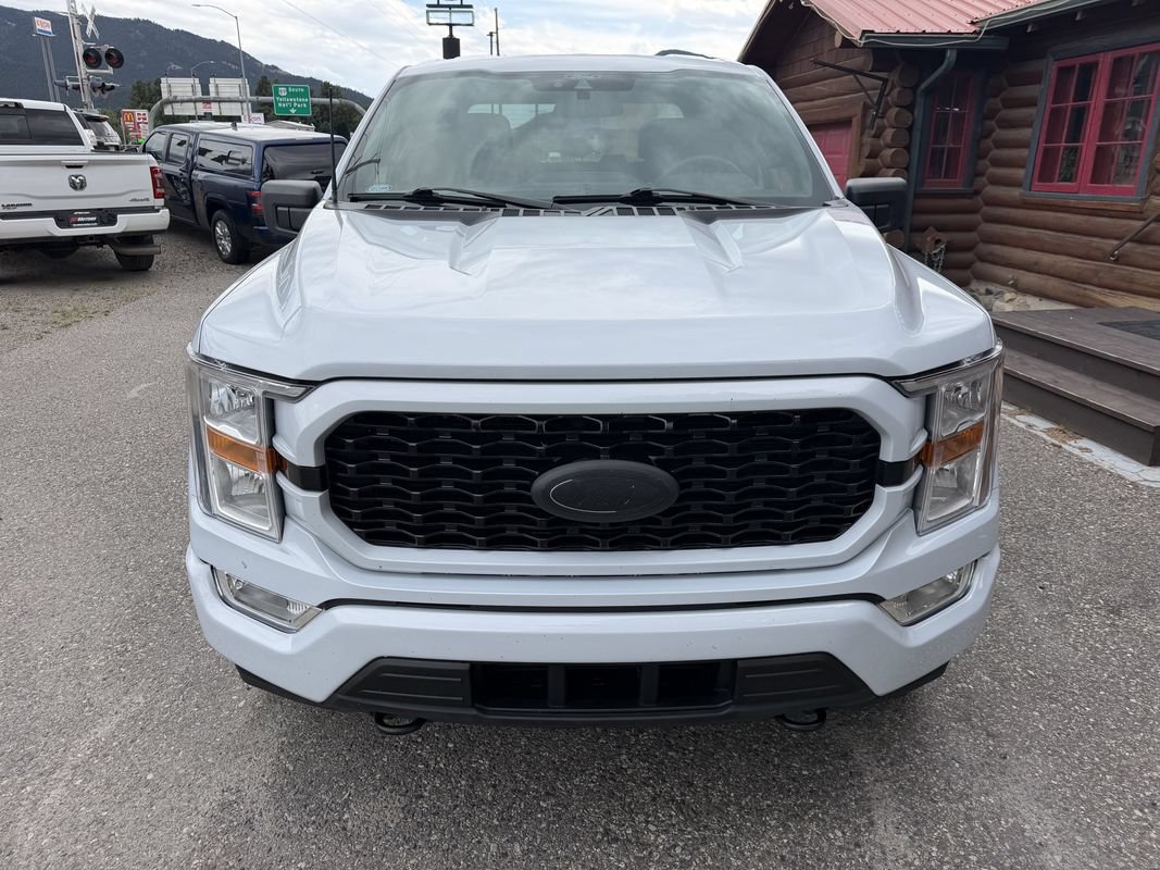 Used 2021 Ford F150 XL w/ Equipment Group 101A High AWD/4WD image 3