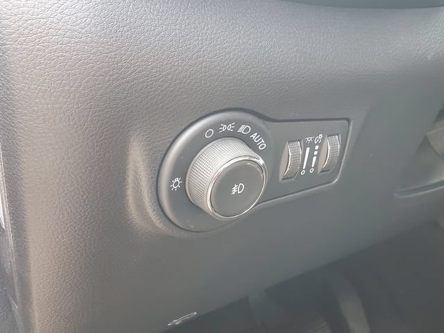 Certified 2025 Jeep Compass Limited AWD/4WD image 7