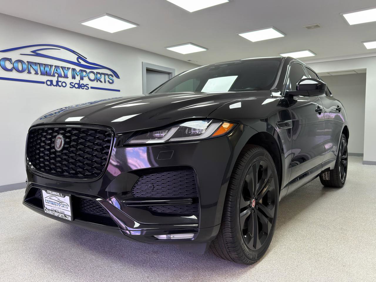 Used 2023 Jaguar F-PACE S AWD/4WD image 1
