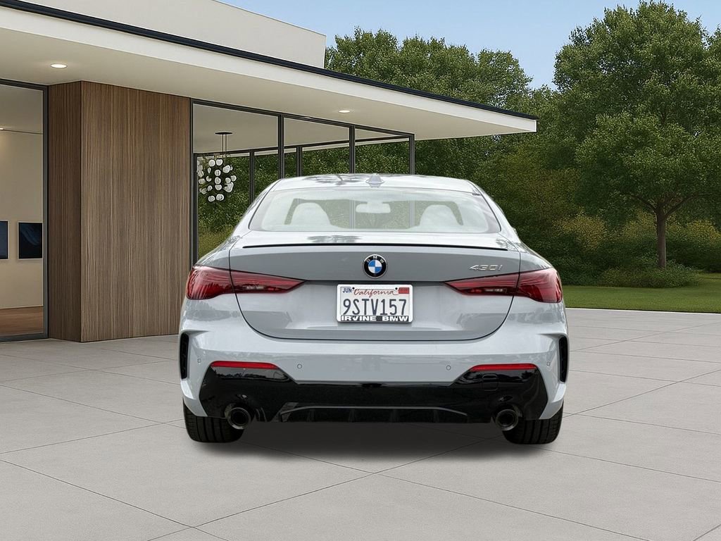 Used 2025 BMW 430i Coupe w/ M Sport Package image 9