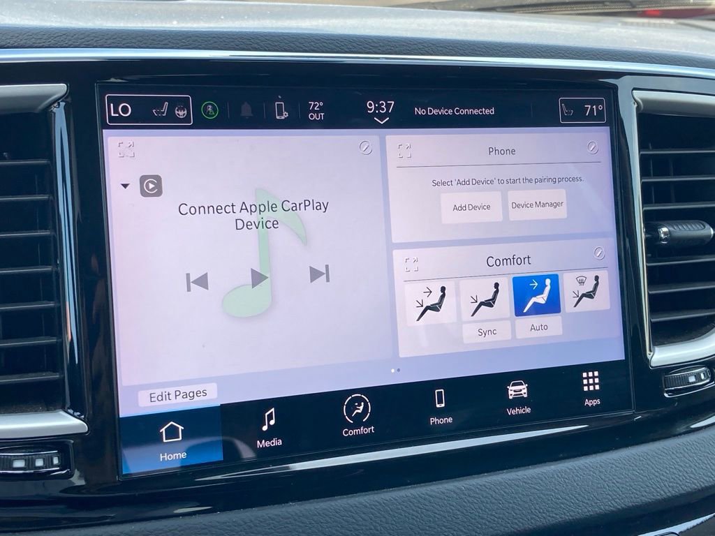 Used 2024 Chrysler Pacifica Touring-L image 20