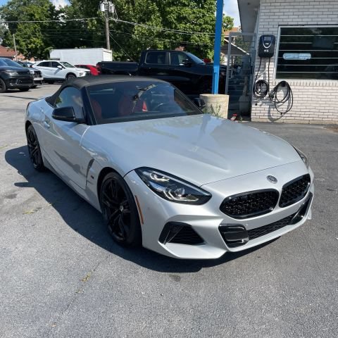 Used 2022 BMW Z4 M40i w/ Premium Package
