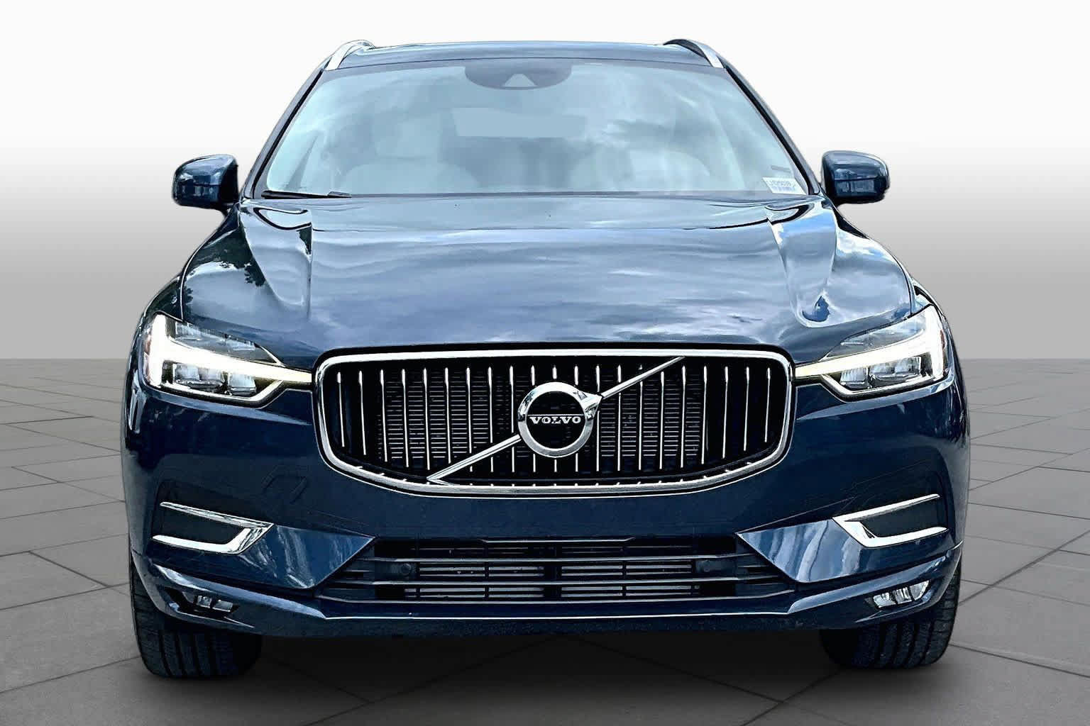 Used 2020 Volvo XC60 T5 Inscription w/ Protection Package Premier FWD image 4