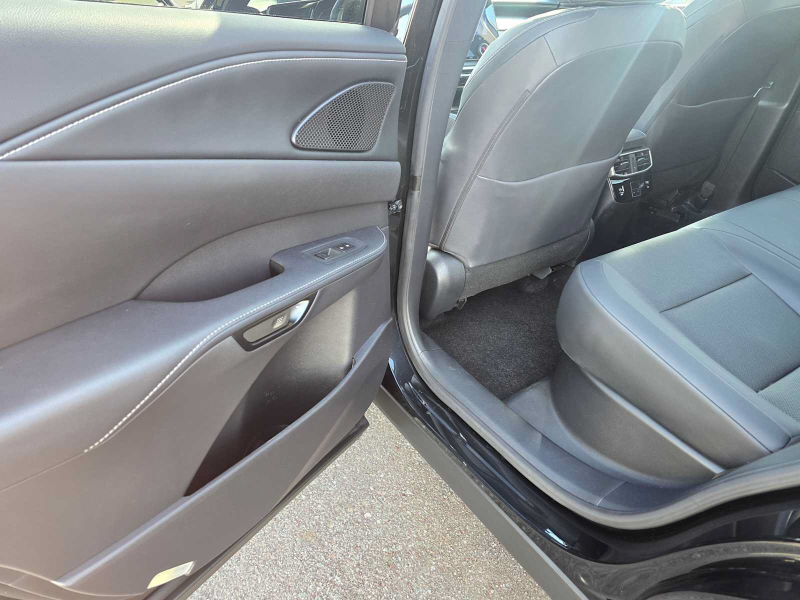 Certified 2025 Lexus RX 350 Premium w/ Accessory Package (K3) FWD image 16