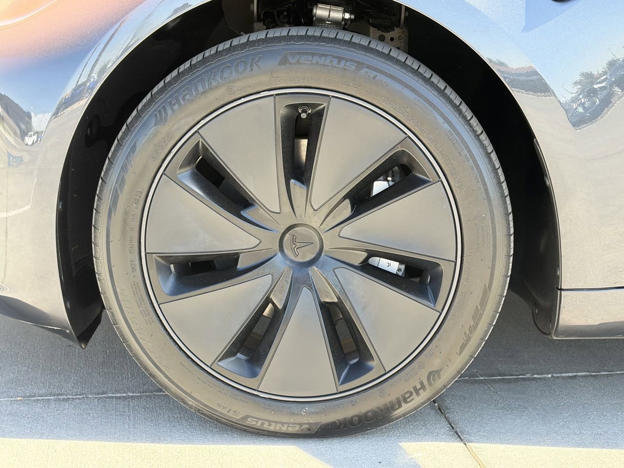 Used 2024 Tesla Model 3 Long Range RWD image 9