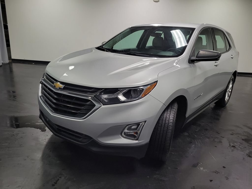 Used 2019 Chevrolet Equinox LS FWD image 5