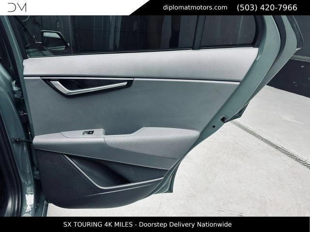 Used 2023 Kia Niro SX Touring FWD image 27
