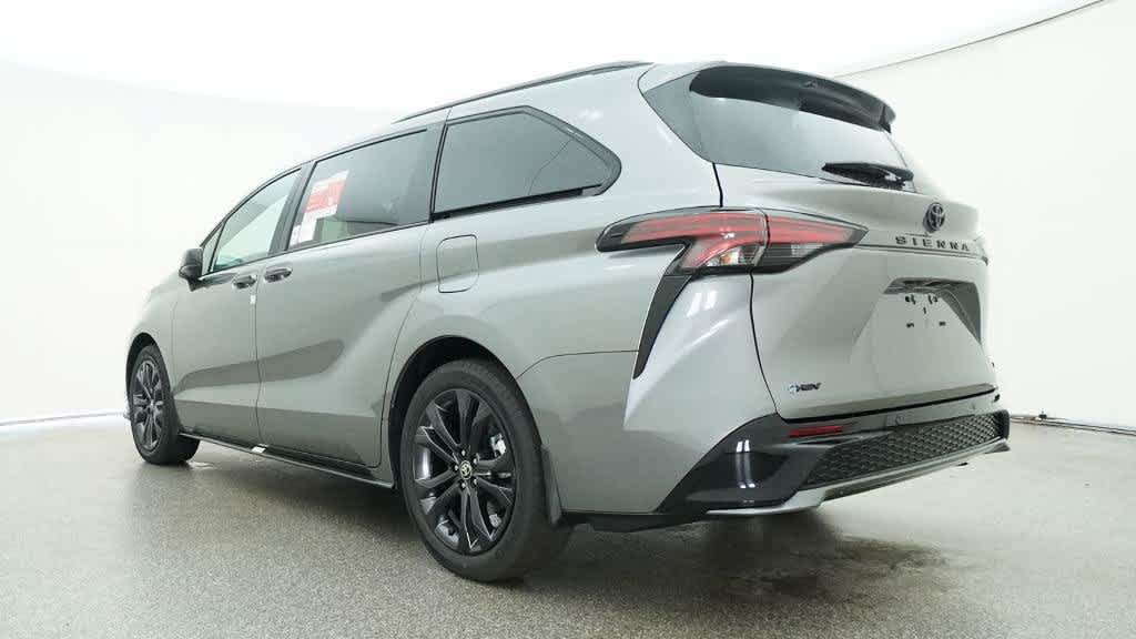New 2026 Toyota Sienna XSE FWD image 24