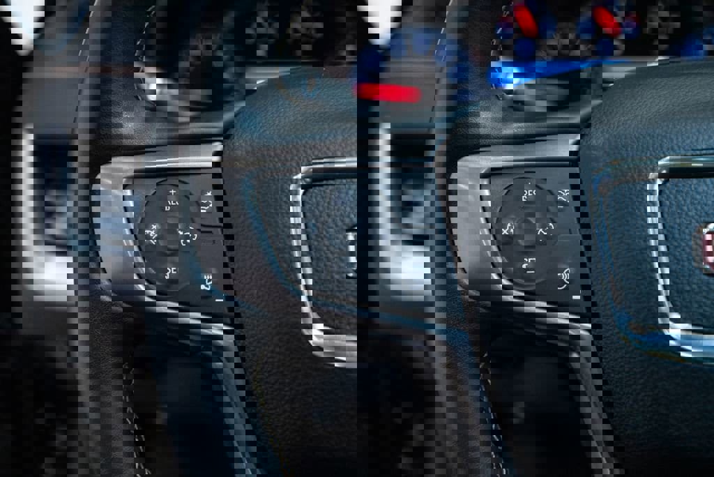 Used 2024 GMC Terrain AT4 w/ Infotainment Package II image 18