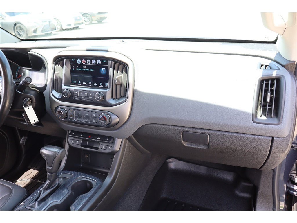 Used 2018 Chevrolet Colorado Z71 w/ Centennial Edition AWD/4WD image 16