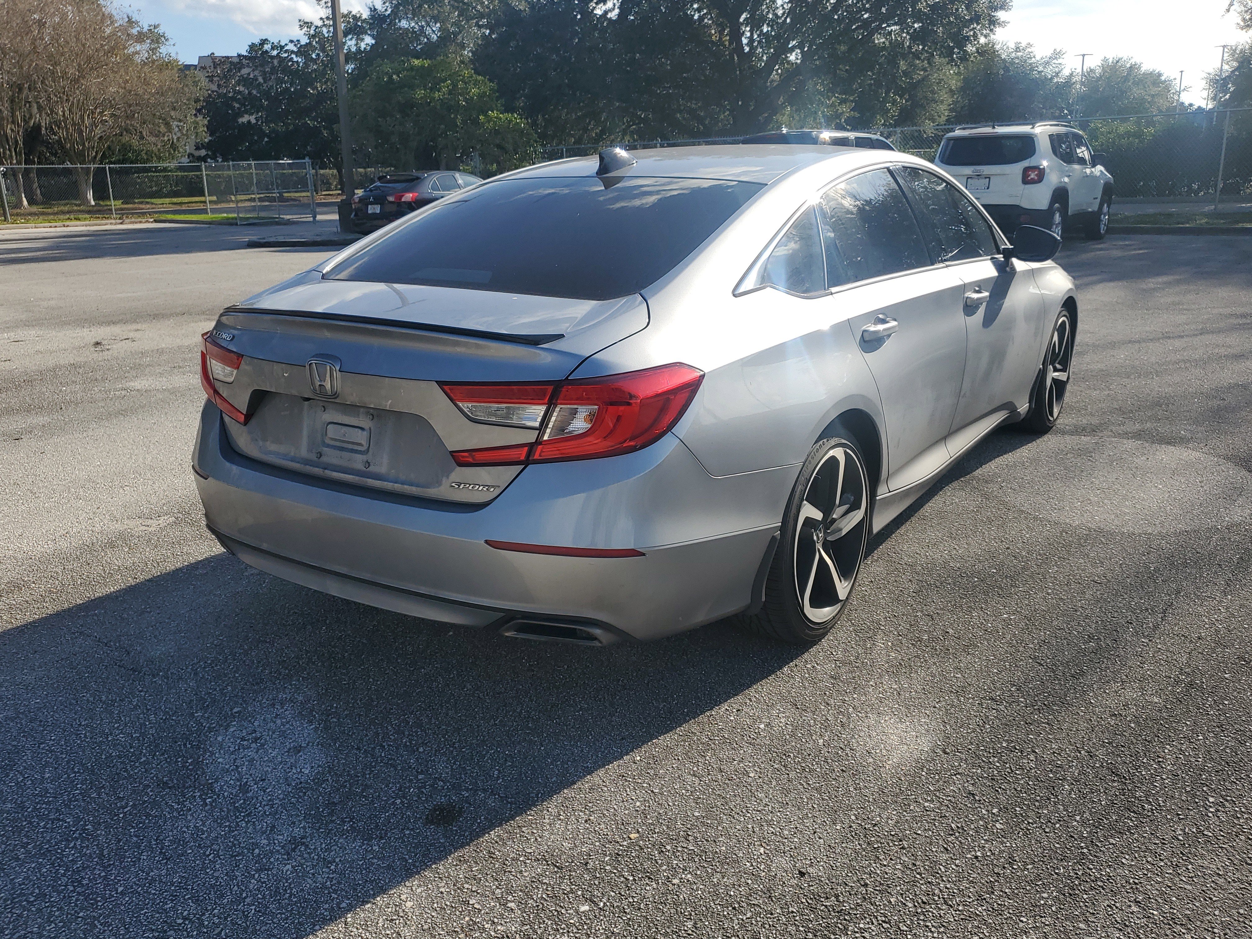 Used 2022 Honda Accord Sport image 5