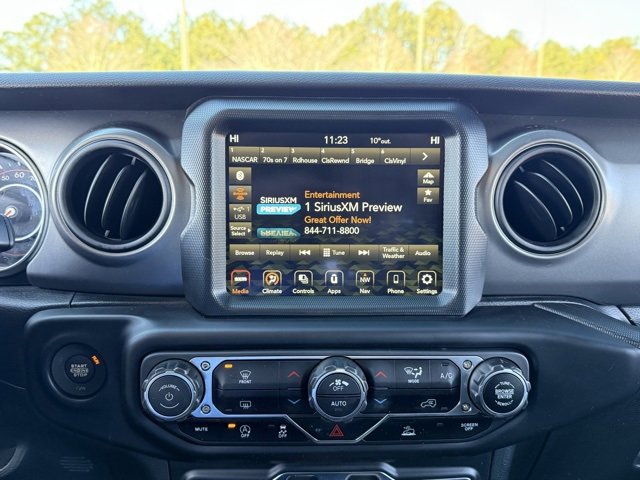 Used 2023 Jeep Gladiator Willys image 17