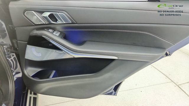Used 2024 BMW X7 xDrive40i w/ Executive Package AWD/4WD image 28