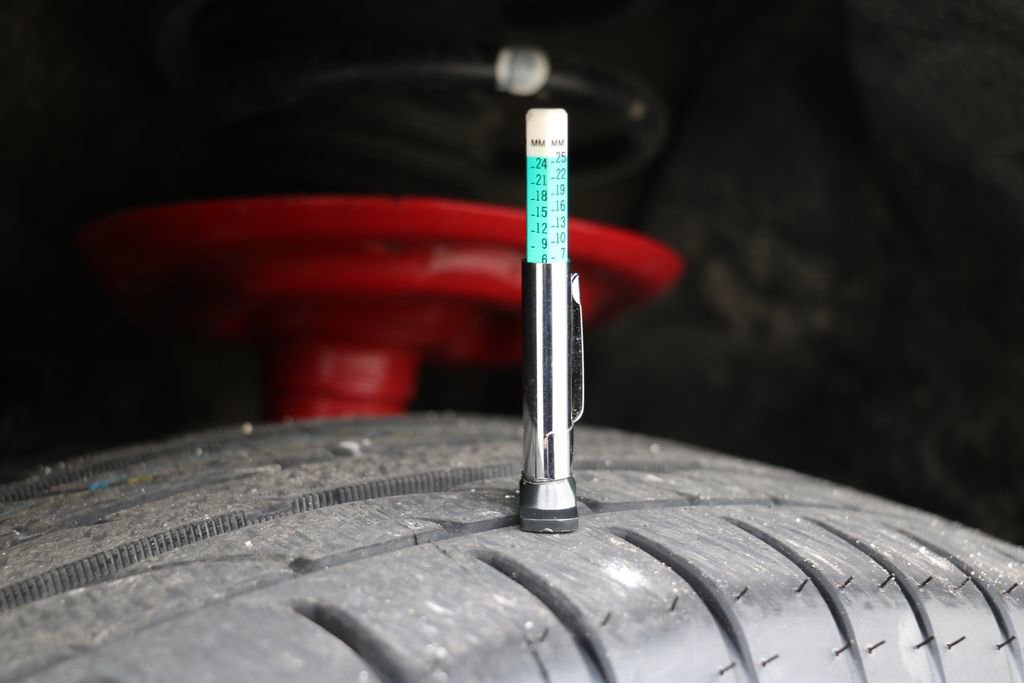 Used 2024 Toyota RAV4 XSE image 28