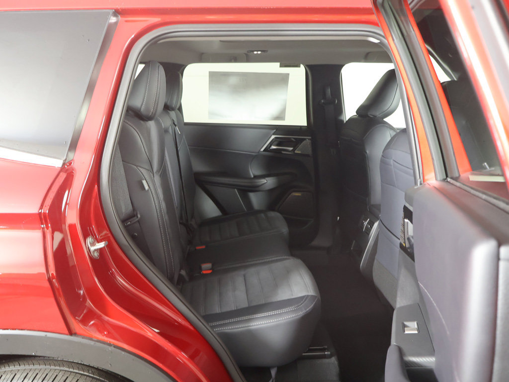 New 2027 Mitsubishi Outlander SE AWD/4WD image 33