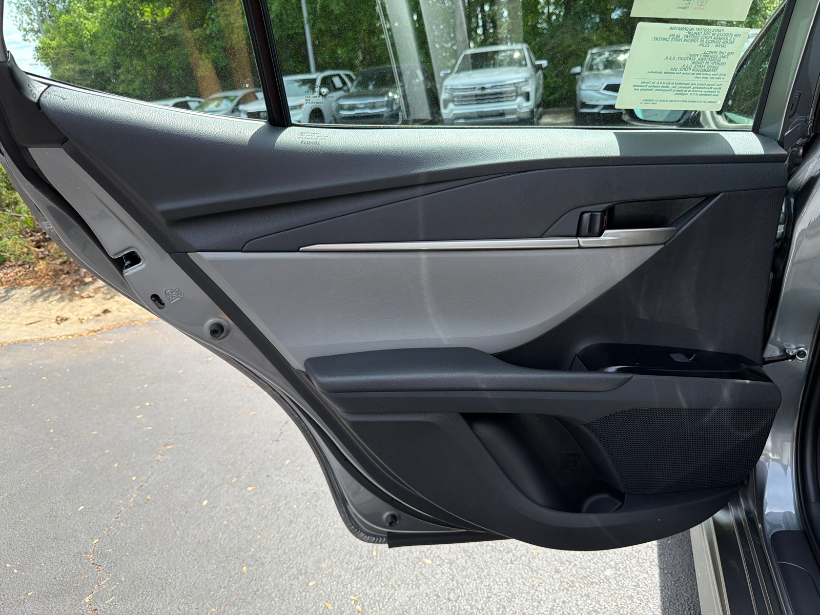 Used 2026 Toyota Camry SE FWD image 21