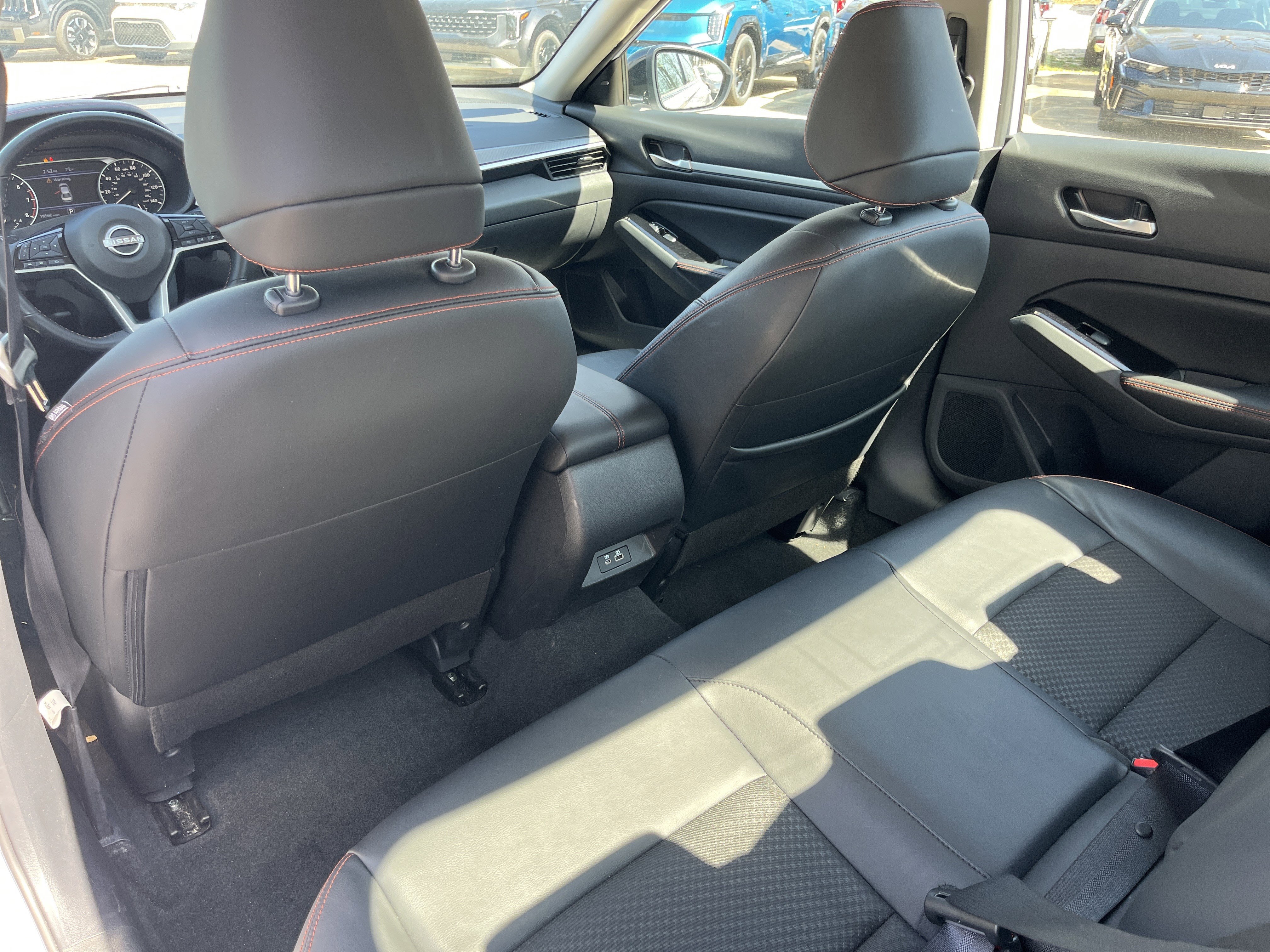 Used 2025 Nissan Altima 2.5 SR AWD/4WD image 19