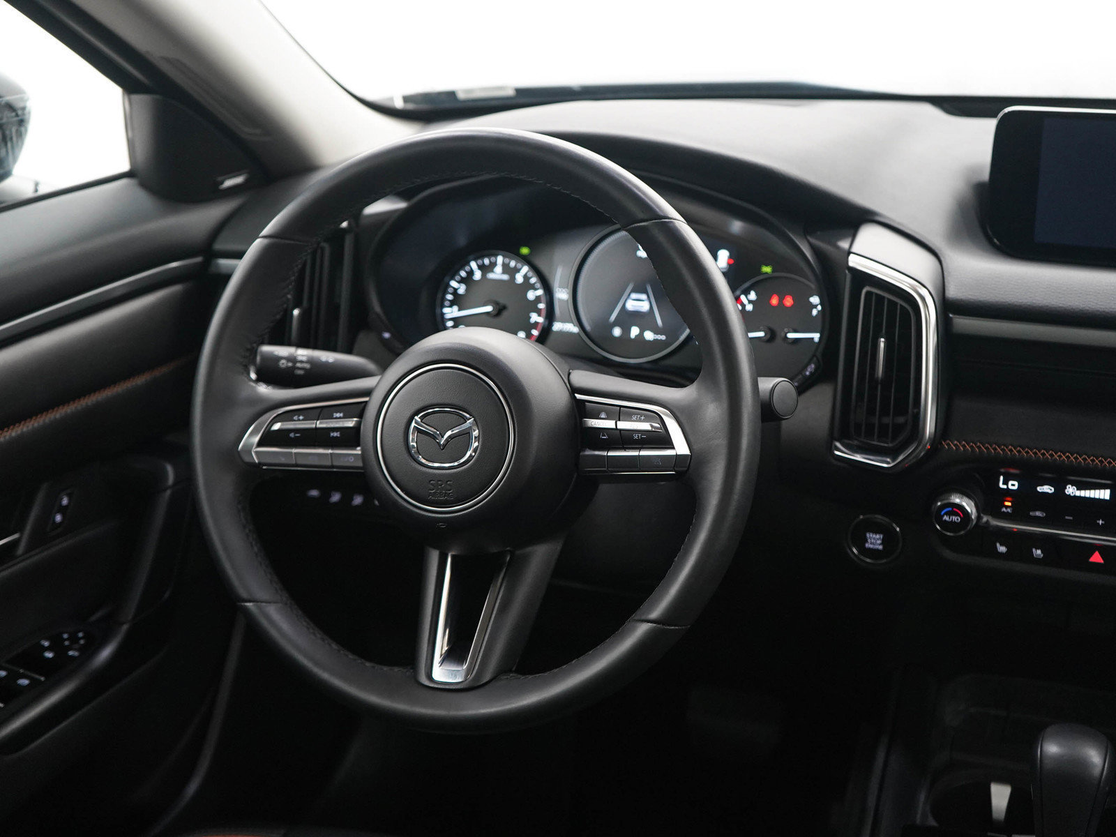 Used 2024 MAZDA CX-50 AWD 2.5 S w/ Weather Package image 14
