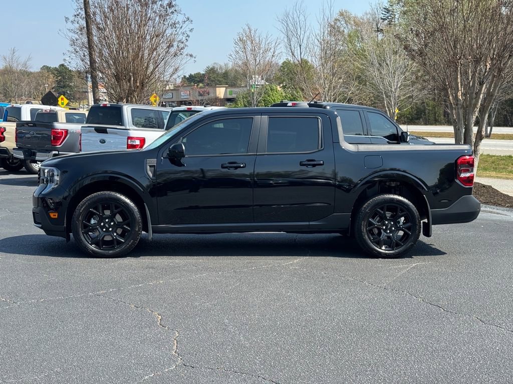 Used 2025 Ford Maverick Lariat w/ Black Appearance Package image 7