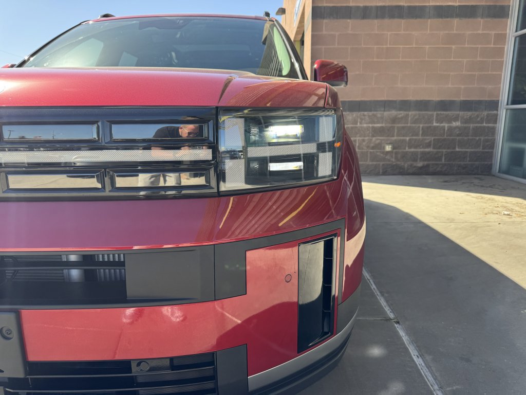 Used 2024 Hyundai Santa Fe Limited image 11