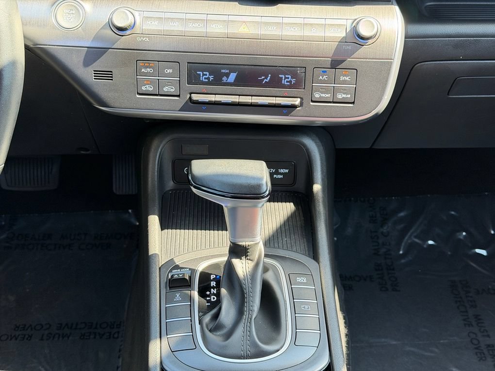 Used 2025 Hyundai Kona SEL AWD/4WD image 24