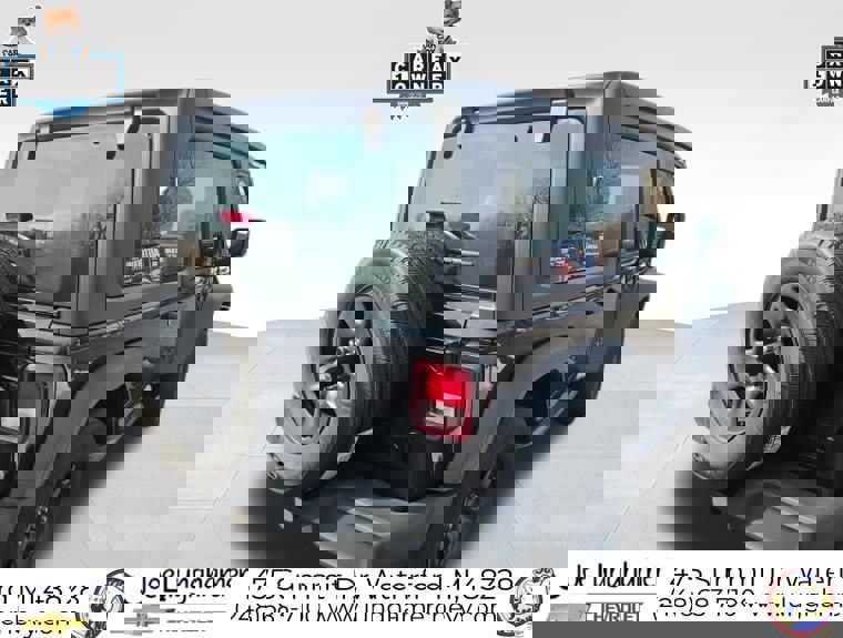 Used 2021 Jeep Wrangler Sport image 3