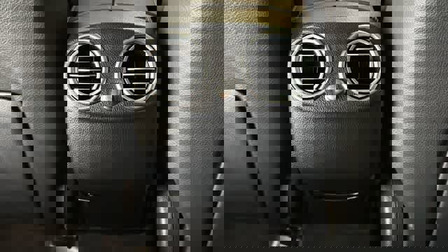 Used 2022 Mercedes-Benz GLC 300 image 28