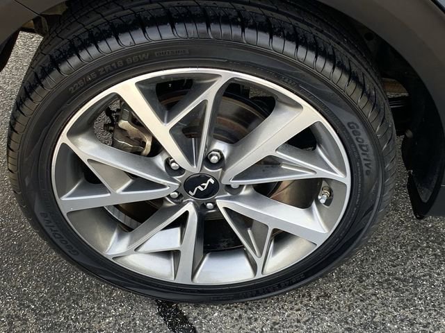Used 2022 Kia Niro Touring Special Edition FWD image 33