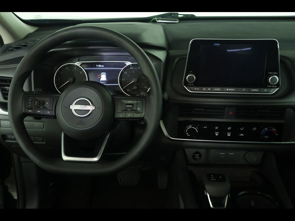 Used 2024 Nissan Rogue S image 14