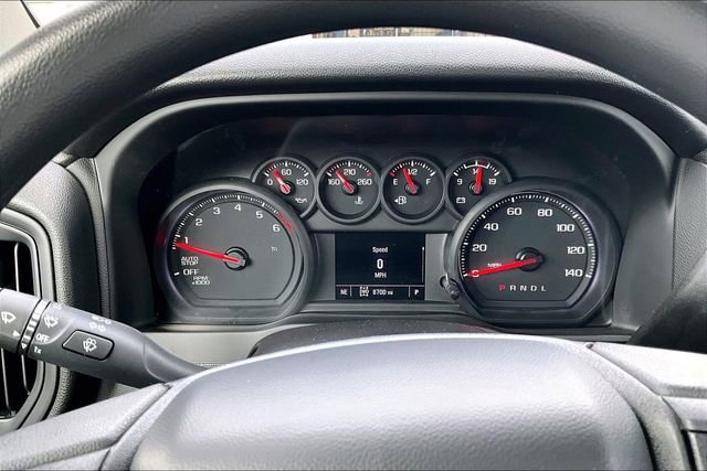 Used 2025 Chevrolet Silverado 1500 Custom image 14