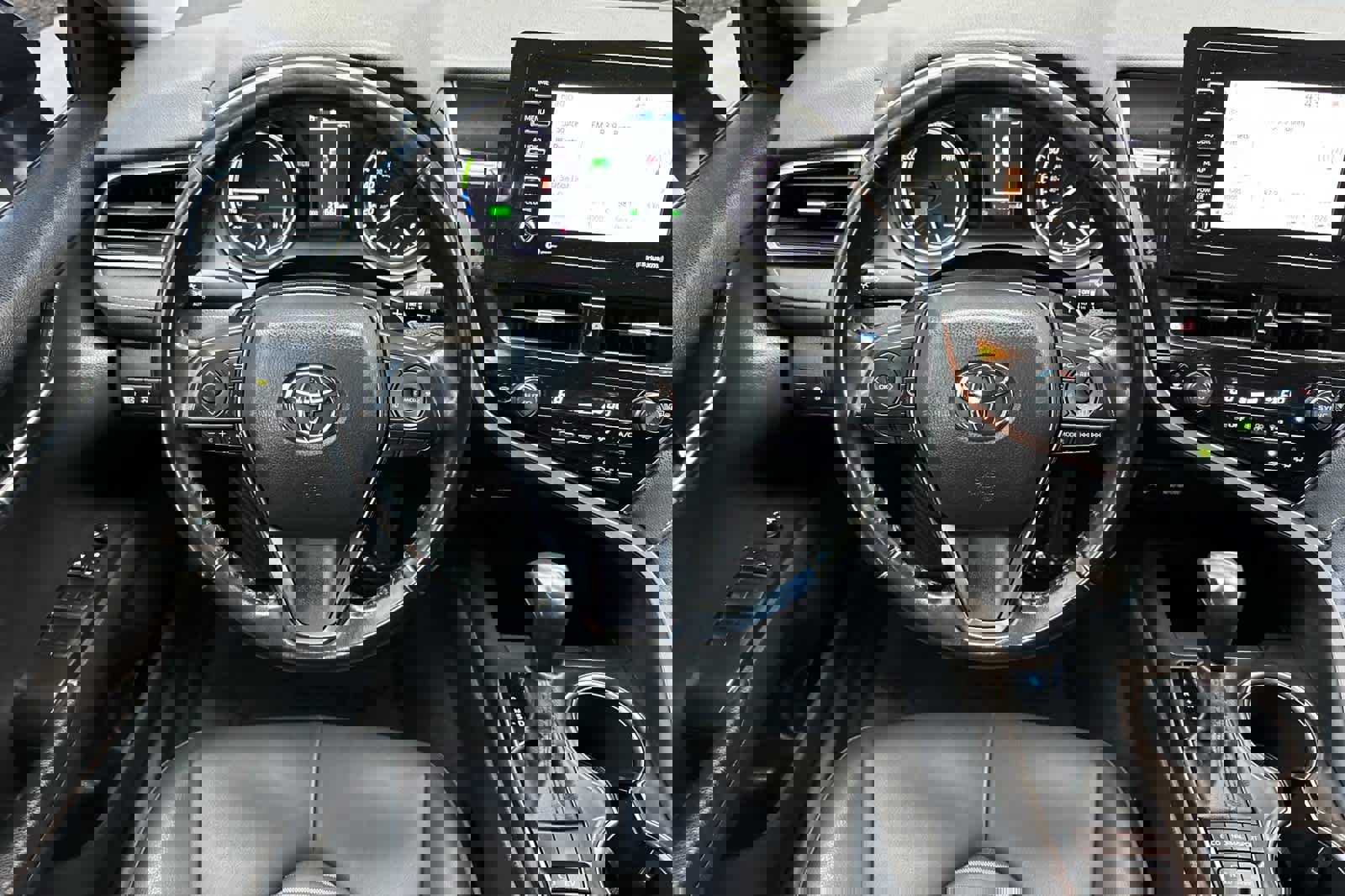 Used 2022 Toyota Camry SE image 14