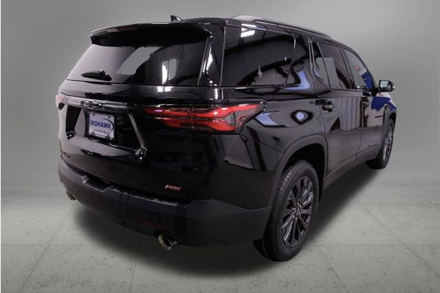 Used 2023 Chevrolet Traverse RS image 5