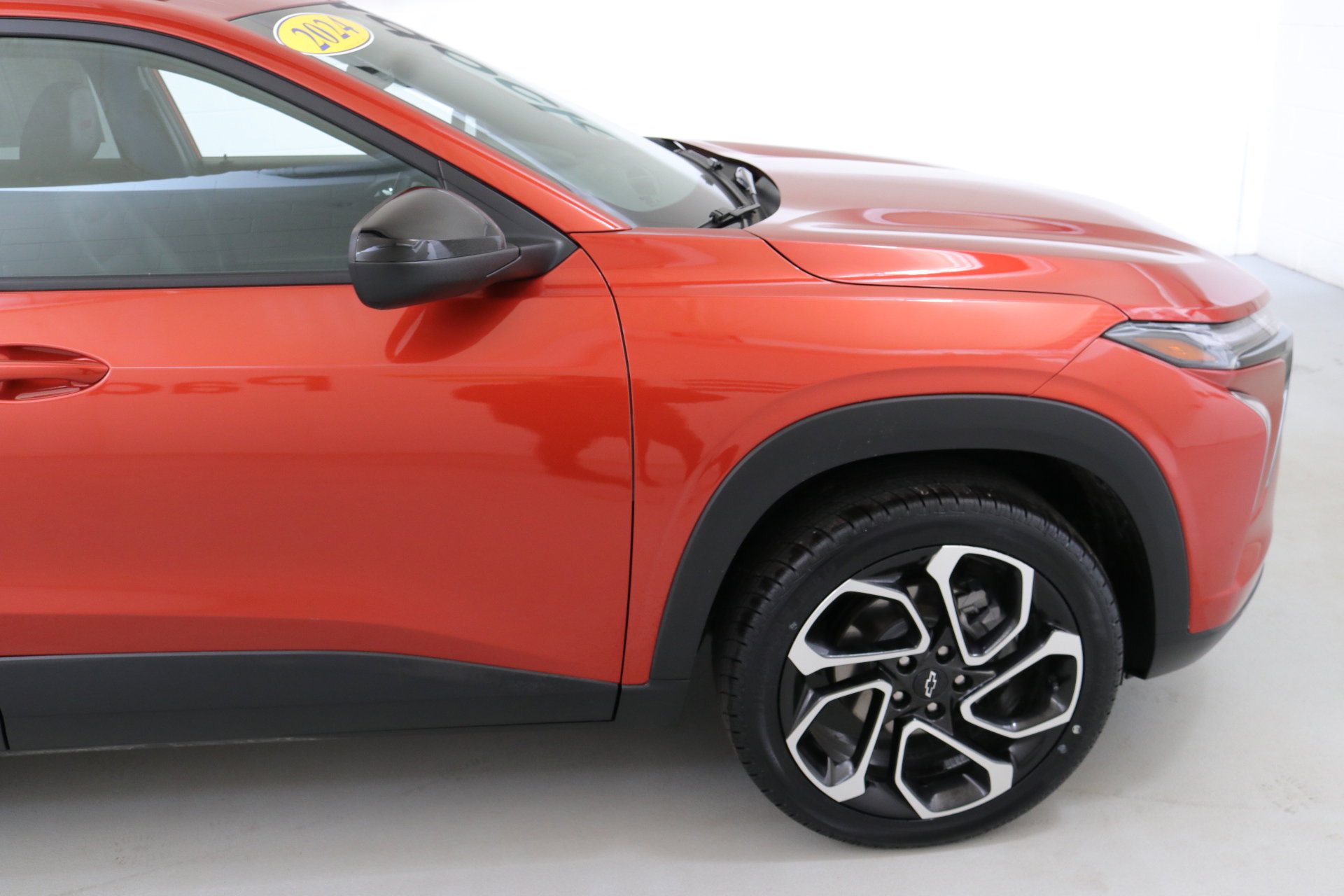 Used 2024 Chevrolet Trax RS w/ Driver Confidence Package image 11